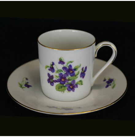 fler föremål Kaffekopp med fat violer